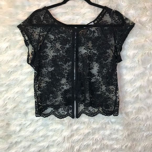 Tops - Goth/Boho Black Sheer Lace Crop Top, Easy zipper back, feminine details size L